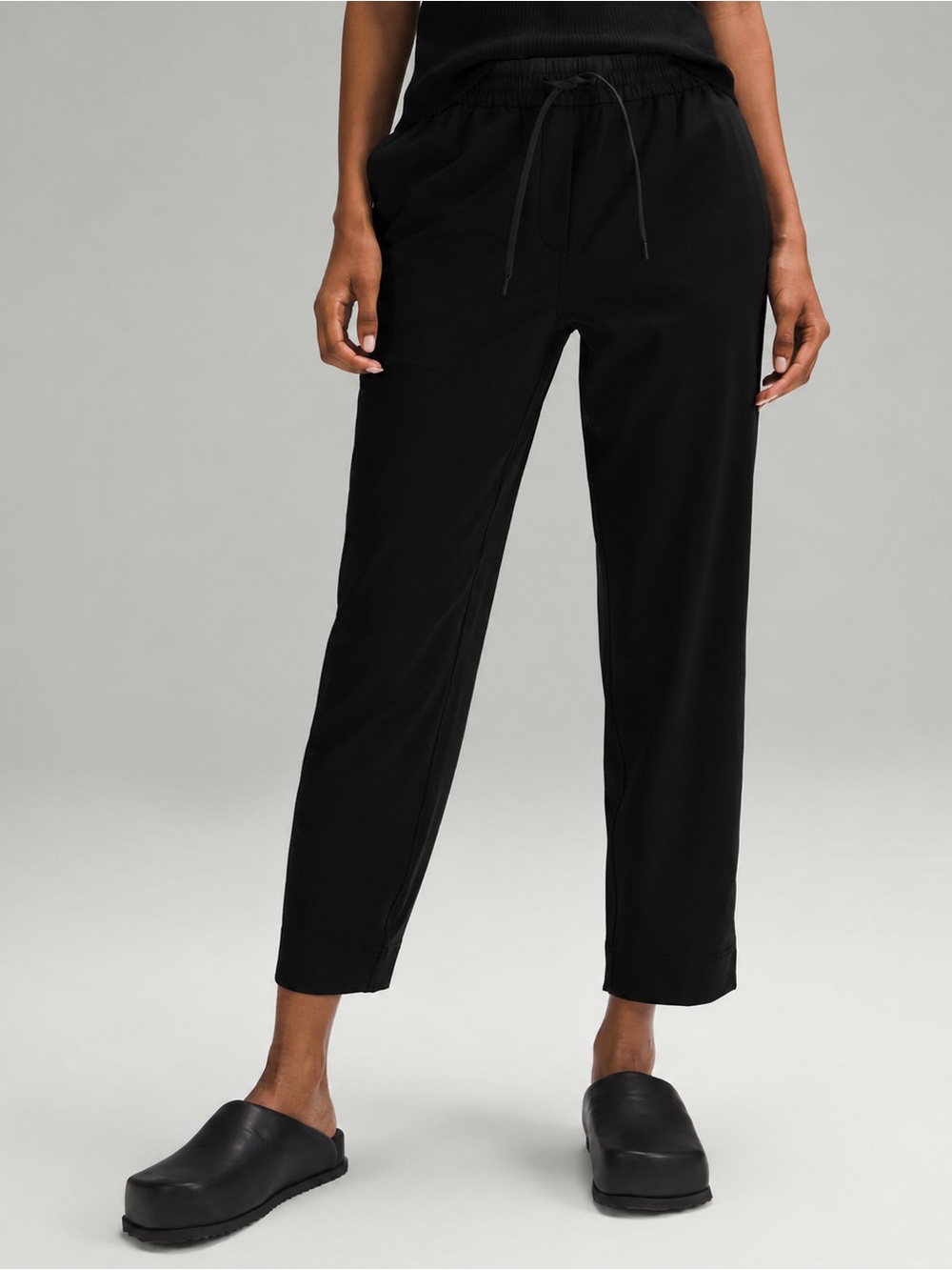 Lululemon Tapered-Leg Mid-Rise Pant 7/8 Length Luxtreme Black Size XL W5GITS